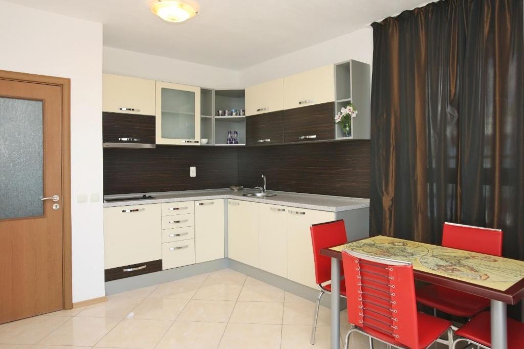 Sofia Apartments In Sunny Residence サニービーチ 部屋 写真